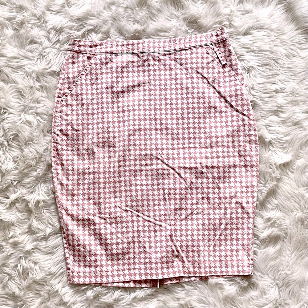 Pink & white houndstooth print pencil skirt